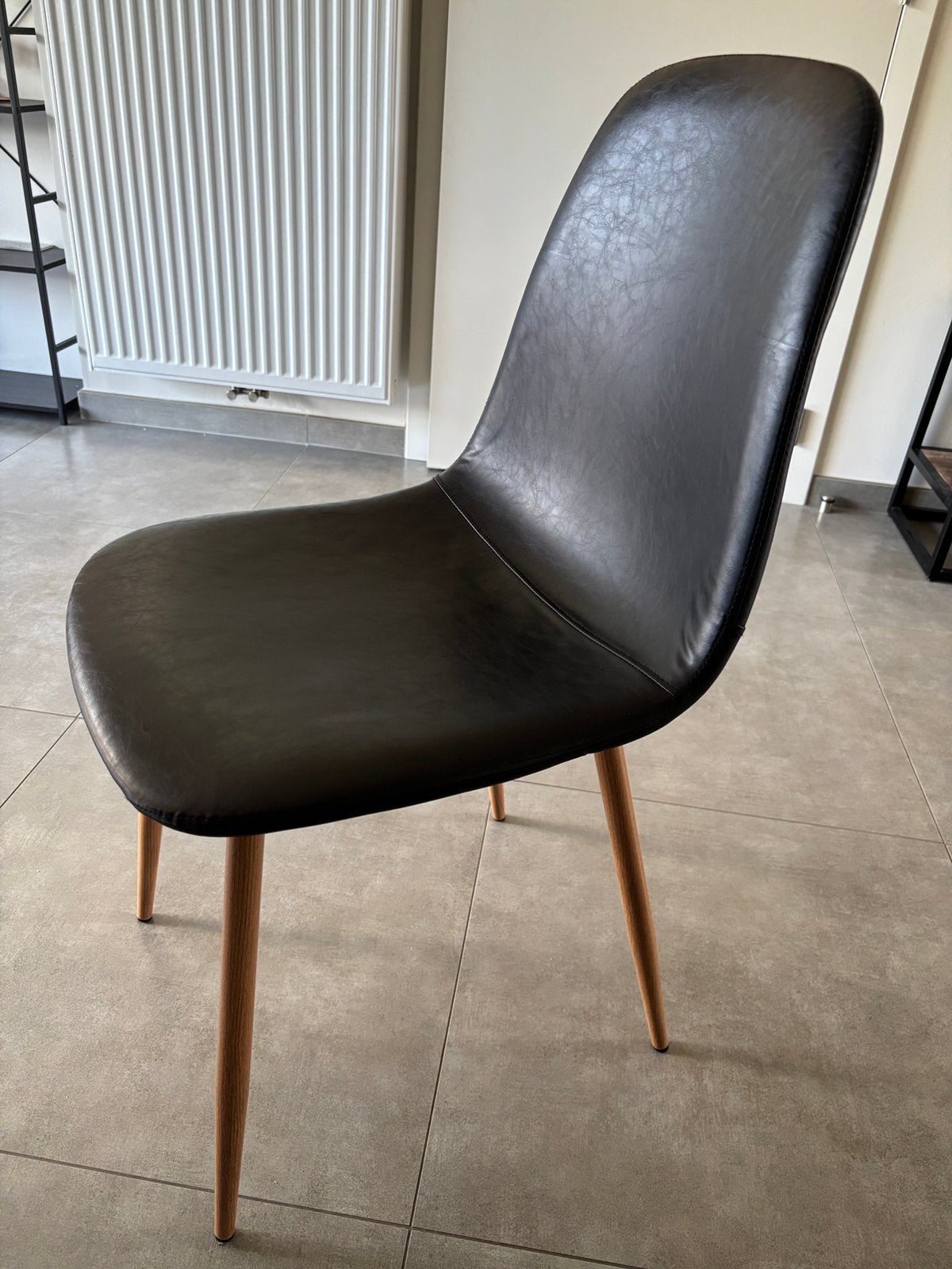 Zwarte stoelen, Enlèvement, Utilisé, Noir, Cinq, Six Chaises ou plus