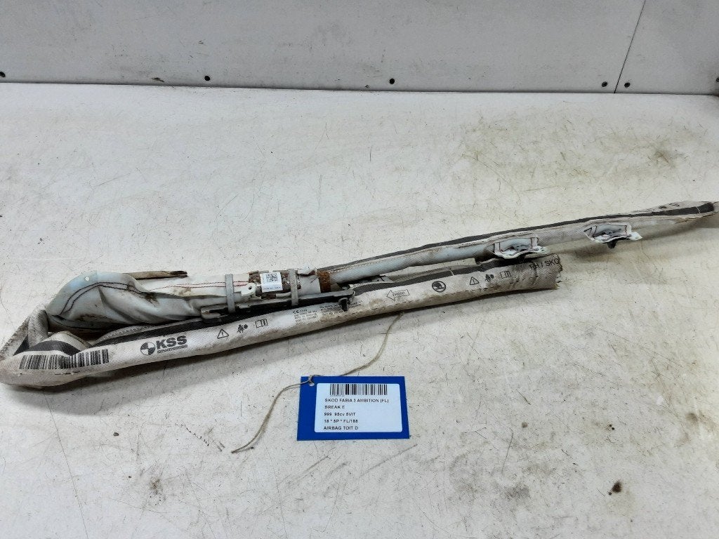AIRBAG TOIT DROIT Skoda Fabia III Combi (NJ5) (6V0880742E), Utilisé, Skoda