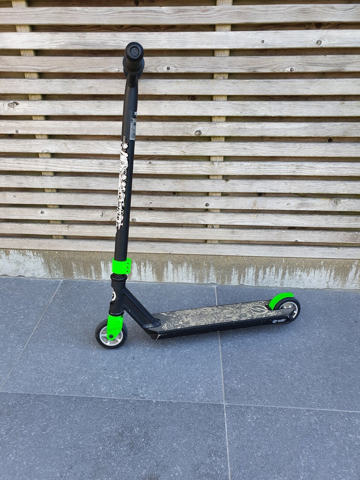 Oxelo stuntstep, Enlèvement