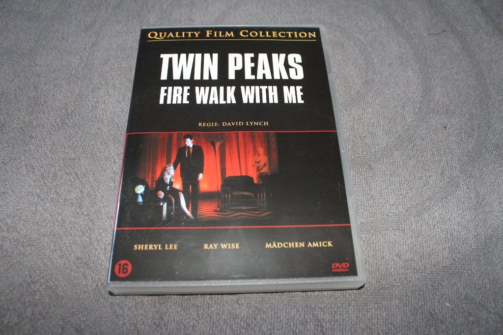 DVD Twin Peaks Fire walk with Me, CD & DVD, DVD | Thrillers & Policiers, Enlèvement ou Envoi, Anglais, Néerlandais, À partir de 16 ans