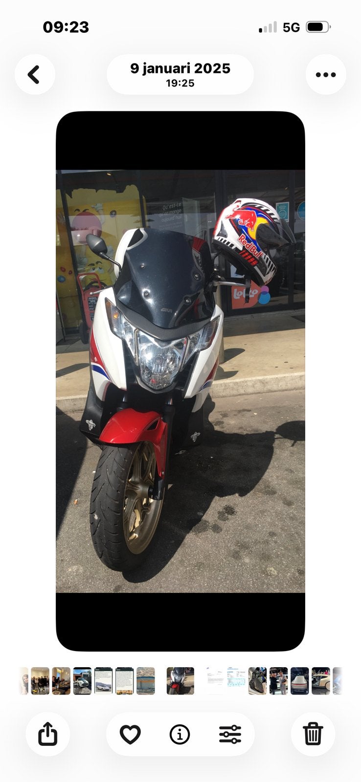Honda integra 750, Motoren, 2 cilinders, Motorrijbewijs A, Super Sport, Particulier