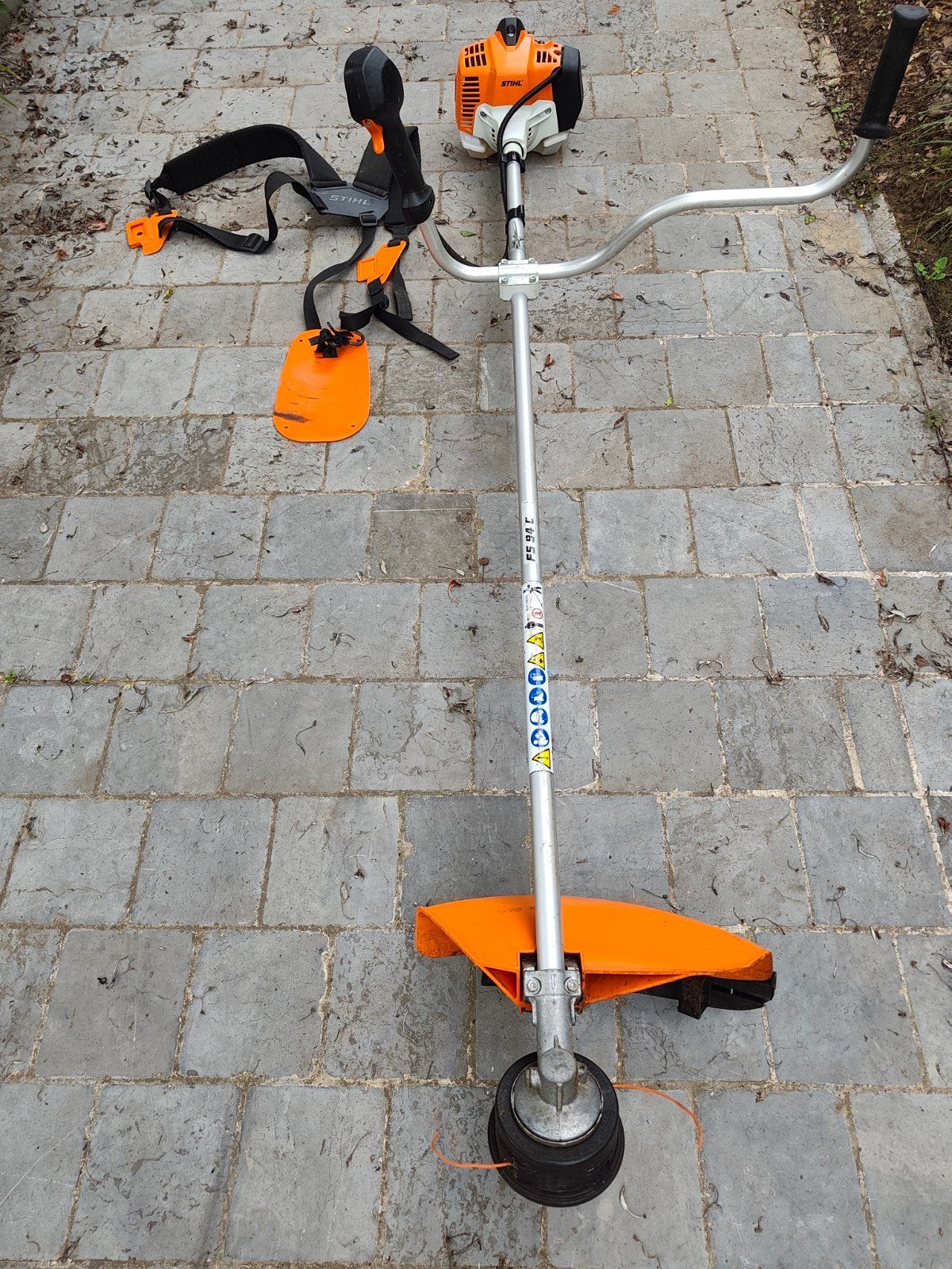 Débroussailleuse Stihl, Jardin & Terrasse, Enlèvement