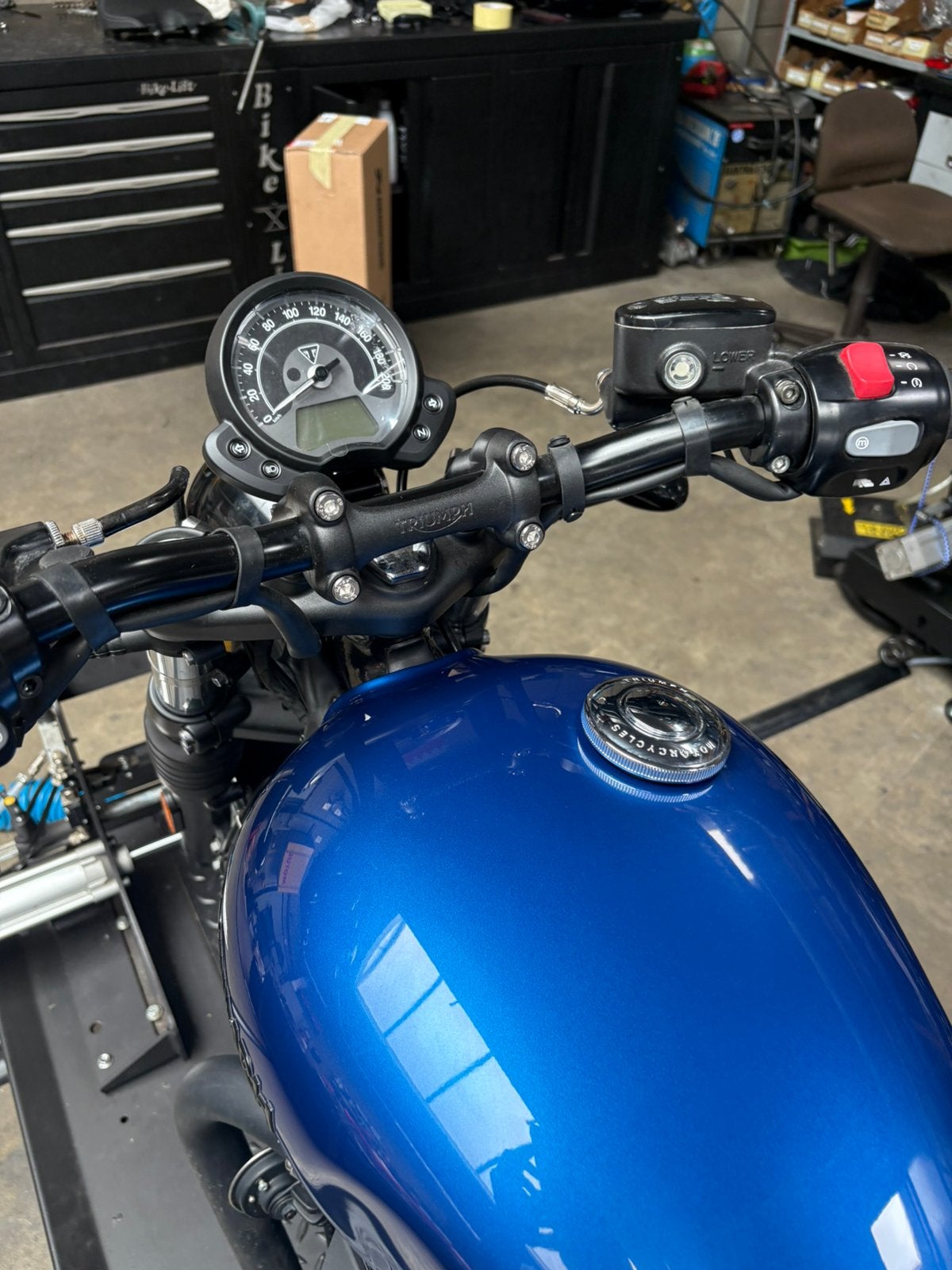 Triumph bobber Black 1200, Motoren, Motoren | Triumph, 2 cilinders, Nieuw, Particulier, Meer dan 35 kW