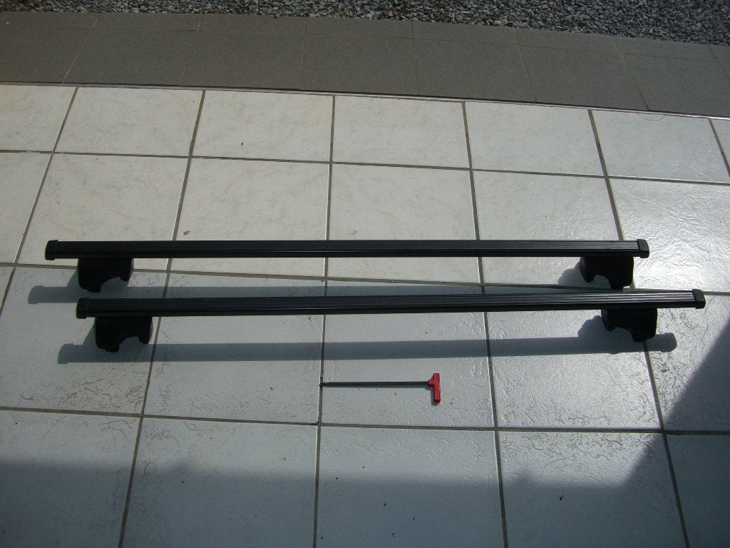 Barre de Toit Norauto Duster 1/ Sandero ou autre, Enlèvement, Comme neuf