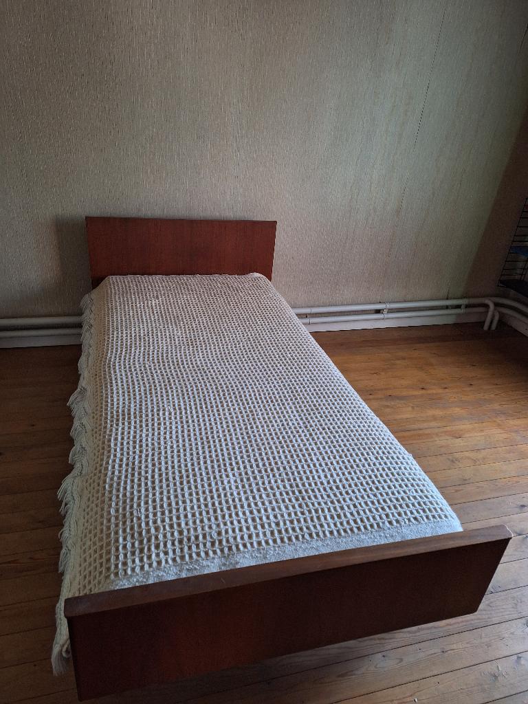 eenpersoonsbed stijl de jaren 60, sixties, Huis en Inrichting, Slaapkamer | Bedden, Ophalen, Eenpersoons, Bruin, 210 cm