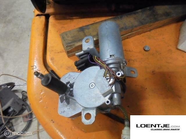 Achter ruitenwissermotor bmw e30 touring 325i 320i 318i 316i, Enlèvement ou Envoi, Utilisé, BMW, BMW