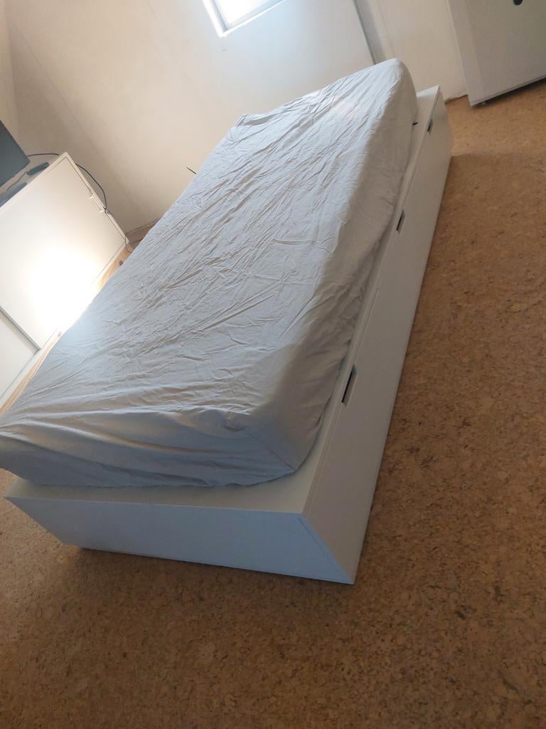 Ikea eenpersoonsbed Nordli met opberglades, Ophalen