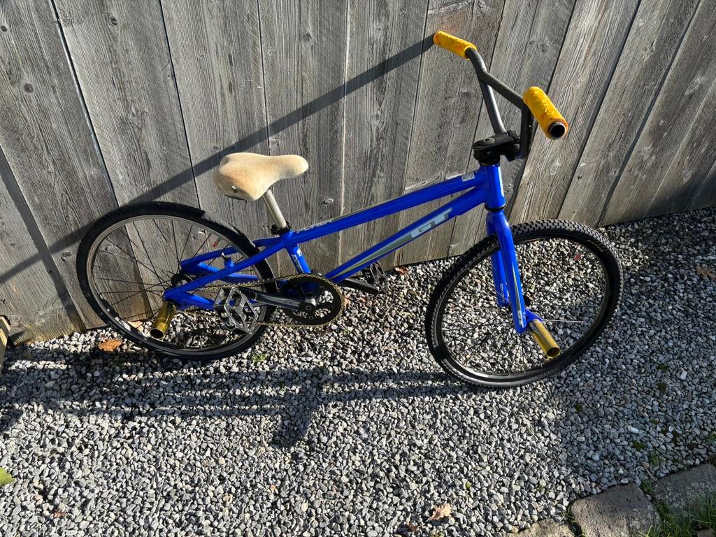 BMX blauw - verlaagde prijs, Fietsen en Brommers, Fietsen | Crossfietsen en BMX, Ophalen of Verzenden, Zo goed als nieuw