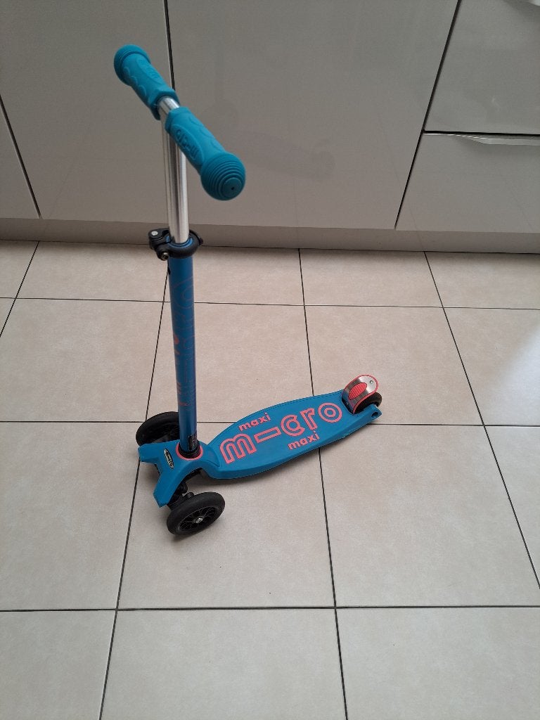 Step Micro Maxi Blauw, Fietsen en Brommers, Ophalen, Zo goed als nieuw, Gewone step, Micro