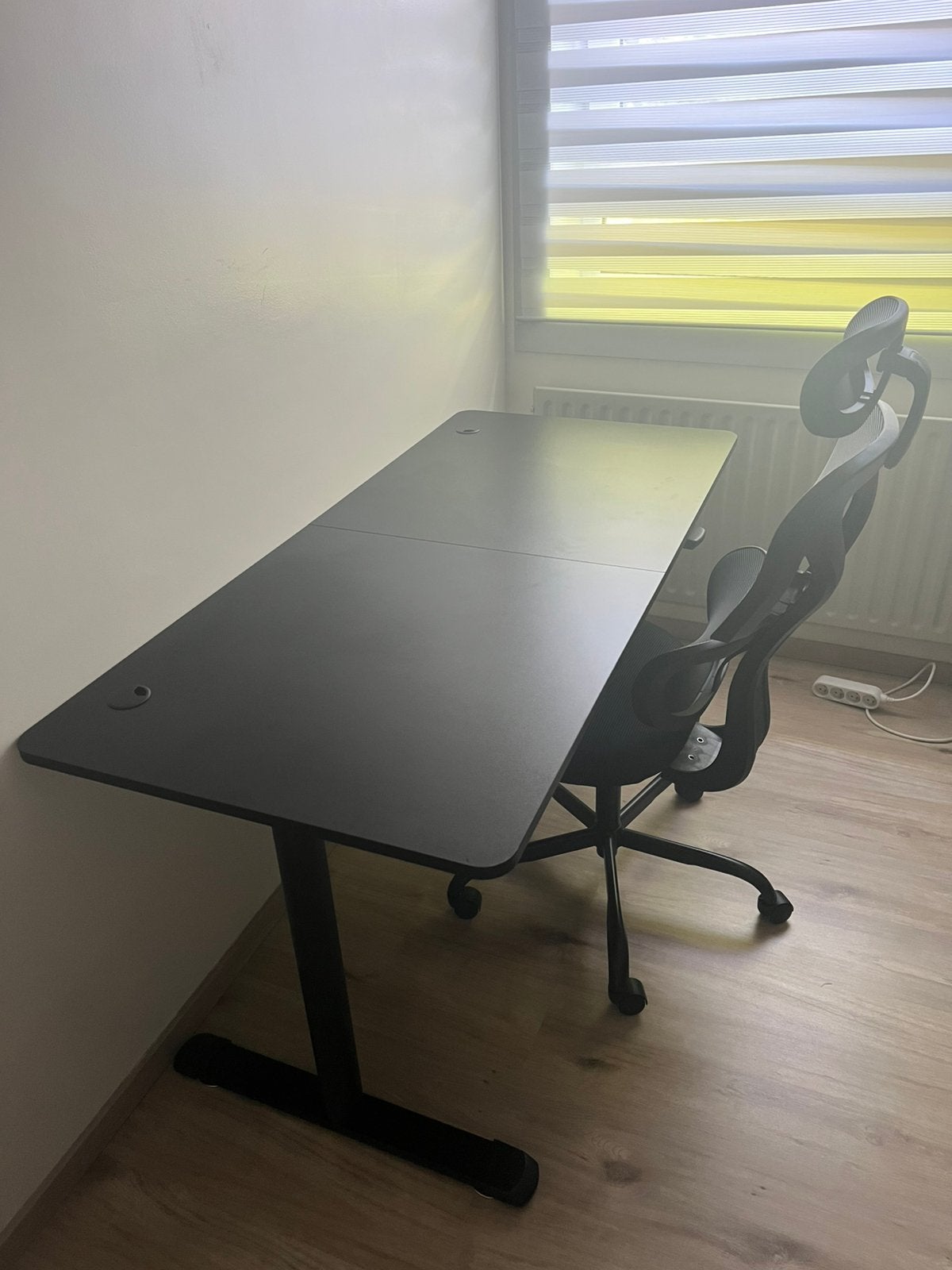 Bureau en stoel, Ophalen, Zo goed als nieuw, Zwart
