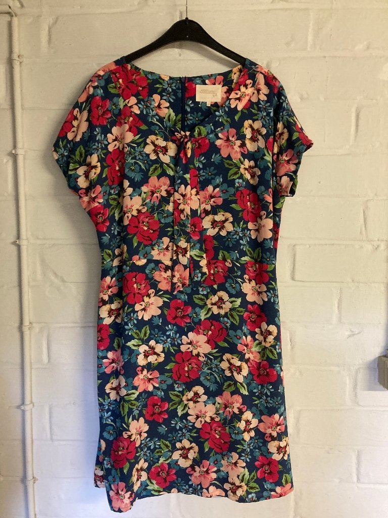 Gebloemd zomerkleed, Comme ça, 44 gevoerd, achteraan rits, Kleding | Dames, Maat 42/44 (L), Zo goed als nieuw, Roze, Comme ça