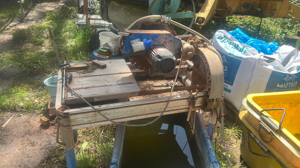 Steenzaag machine, Doe-het-zelf en Bouw, Ophalen, Gebruikt