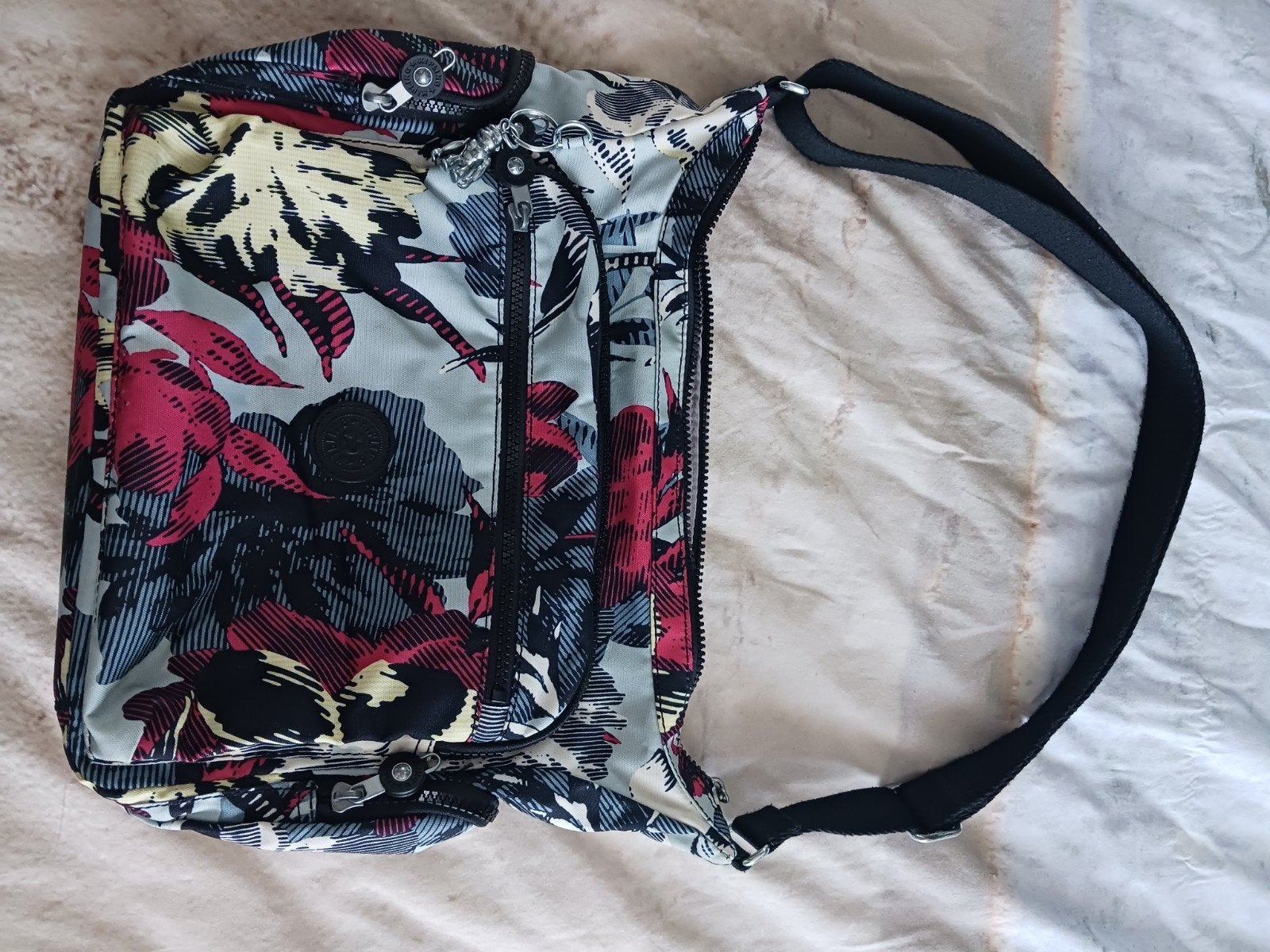"Schoudertas Kipling in perfecte staat", Ophalen of Verzenden, Zo goed als nieuw, Schoudertasje