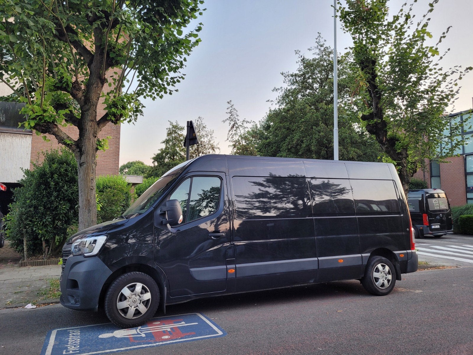 Renault Master L3H2, bouwjaar 2020, 63.000 km, Auto's, Bestelwagens en Lichte vracht, Zwart, Renault, Zwart, Diesel
