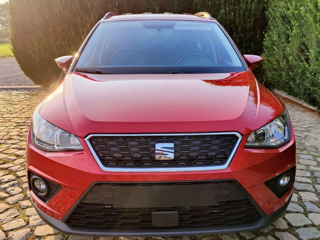 SEAT Arona 1.0 TSI Style DSG (bj 2021, automaat), Auto's, Seat, Stof, Gebruikt, 1210 kg, Bedrijf