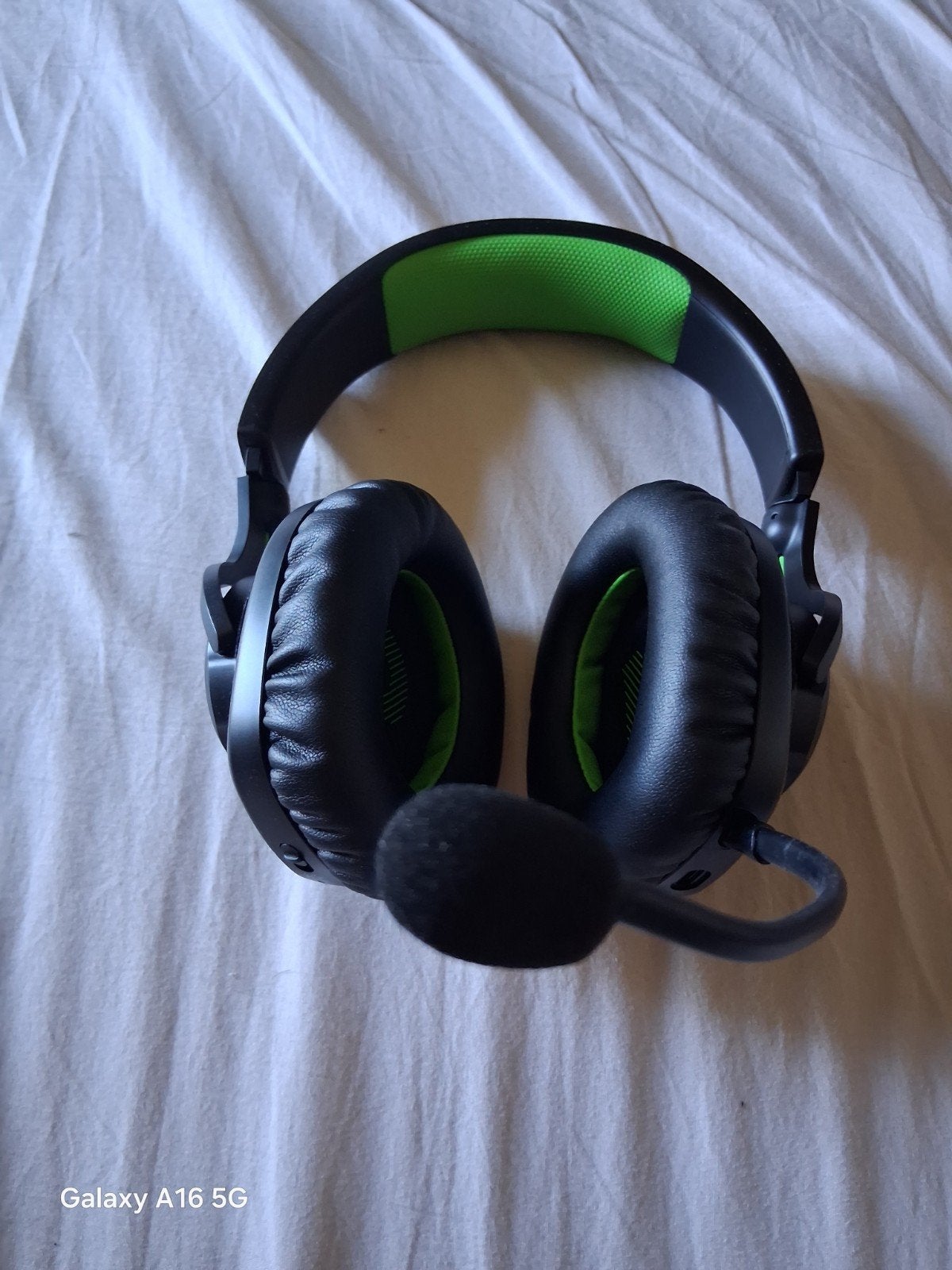 JBL headset., Games en Spelcomputers, Spelcomputers | Xbox | Accessoires, Ophalen, Microfoon, Zo goed als nieuw, Draadloos