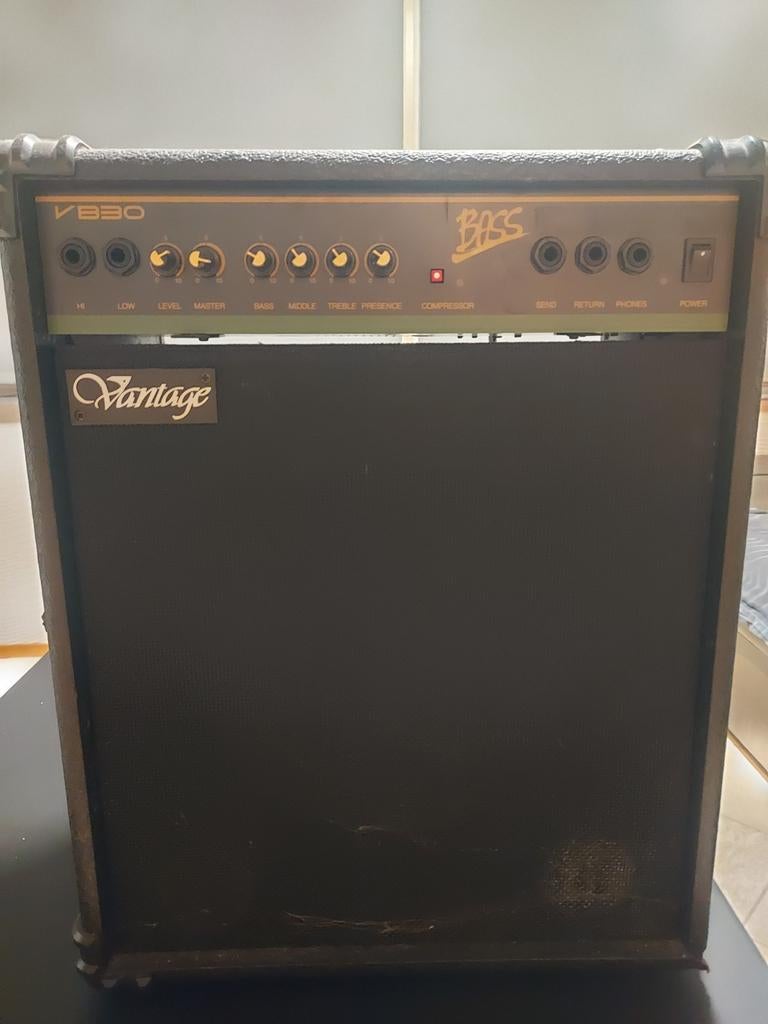 Bass gitaar versterker  Vintage., Muziek en Instrumenten, Ophalen, Gitaar