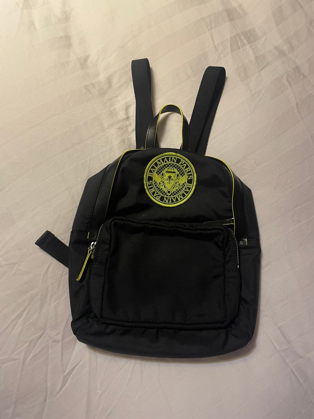 Sac à dos Balenciaga, Bijoux, Sacs & Beauté, Sacs | Sacs à dos, Autres marques, Étanche, Comme neuf, 40 cm ou plus