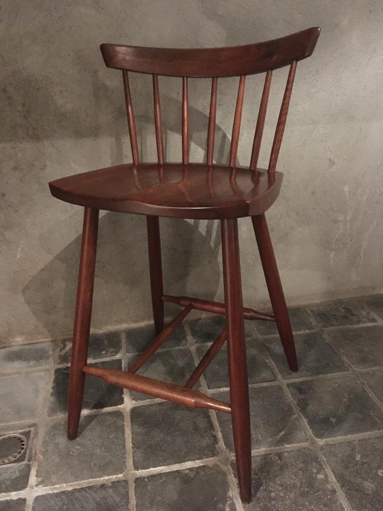 Nakashima high stool origineel design, Ophalen, Gebruikt, Hout
