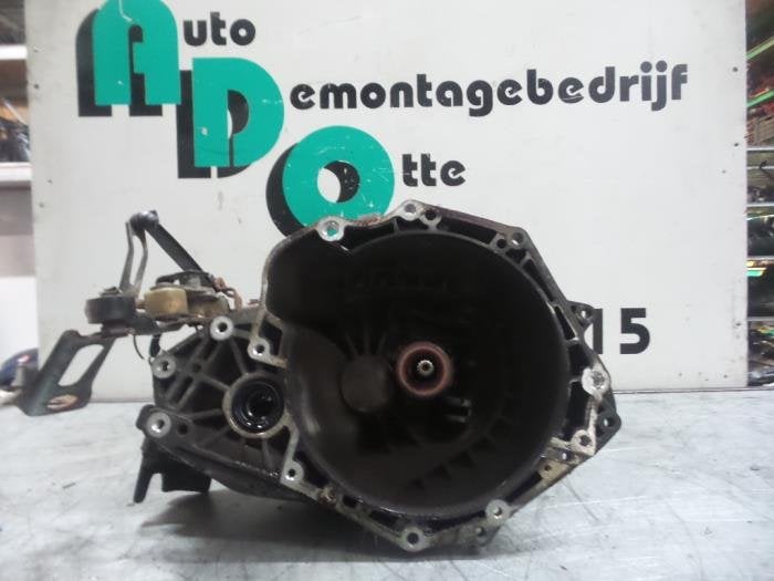 Boîte de vitesse d'un Opel Astra (Astra H 04-), Autos : Pièces & Accessoires, Transmission & Accessoires, Opel, Utilisé, 3 mois de garantie