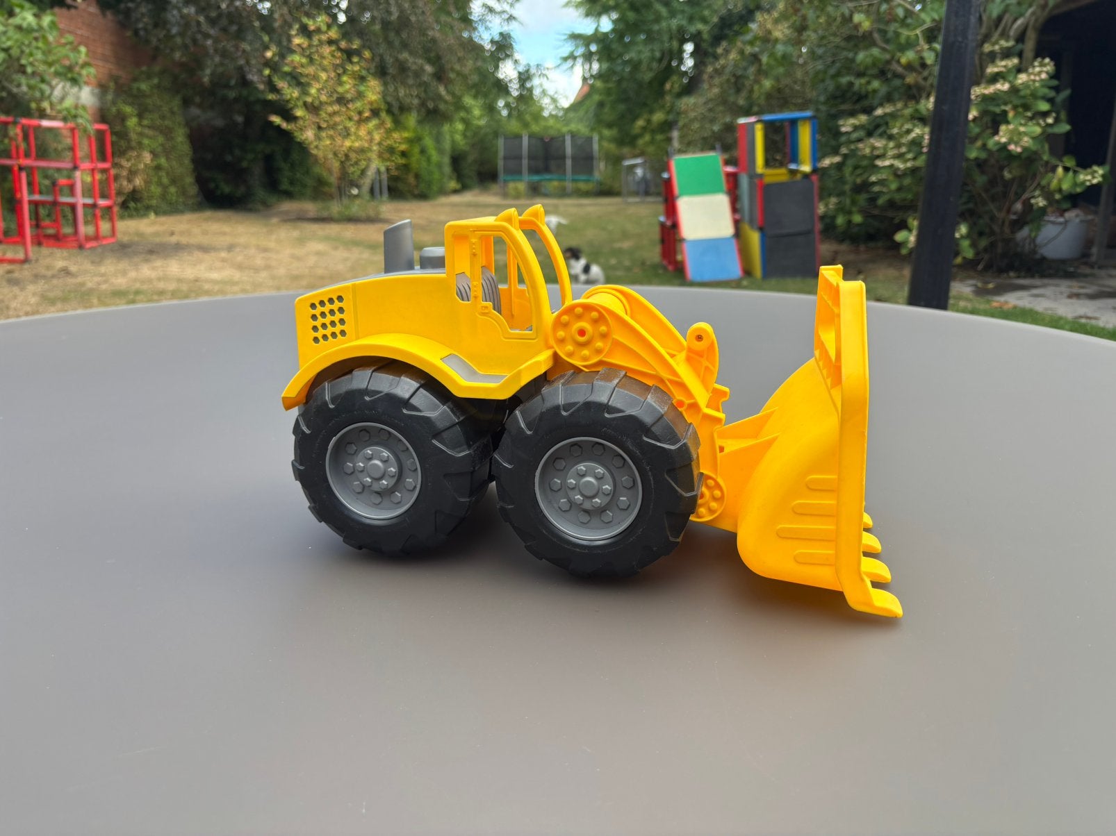Gele bulldozer of wiellader, Ophalen, Zo goed als nieuw