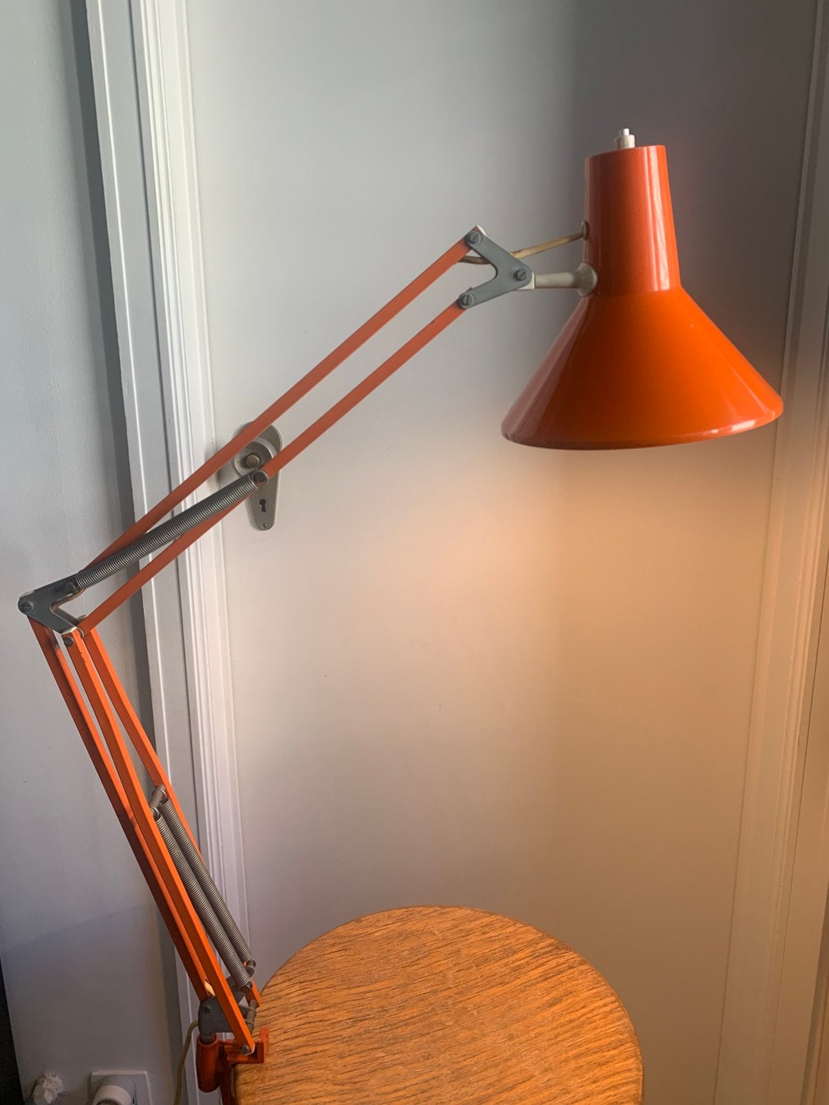 Lampe de bureau d’architecte vintage orange 70’s, Vintage, Orange, Lampe de bureau, Comme neuf