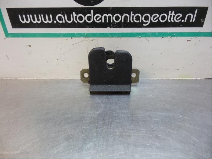 Mécanique de verrouillage hayon d'un Volkswagen Beetle (Bee, Volkswagen, -, 3 mois de garantie, Utilisé