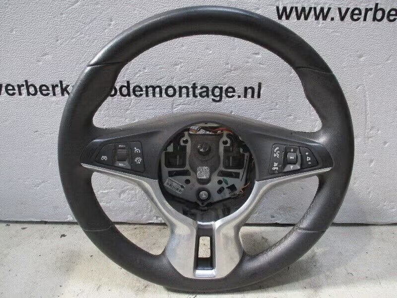STUUR Opel Adam (01-2012/12-2019) (1335-7746), Bahnhofsplatz 65423 Rüsselsheim am Main, DE, Gebruikt, Opel, Opel Automobile GmbH