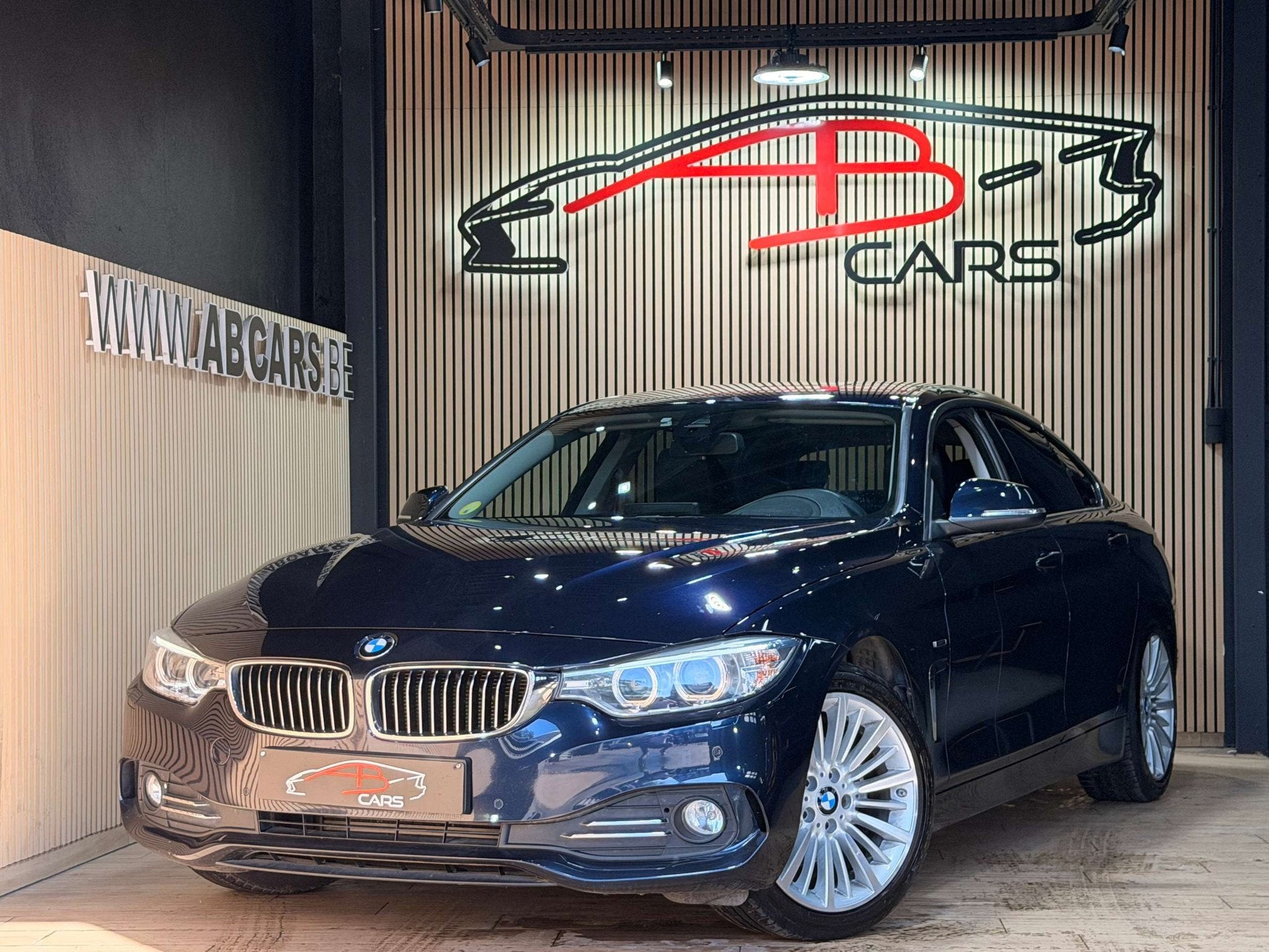 BMW 4 Serie 420 DAS * Gran Coupé * LUXURY * GAR 12 MOIS * 1, Auto's, 4 cilinders, Blauw, Bedrijf, 5 deurs