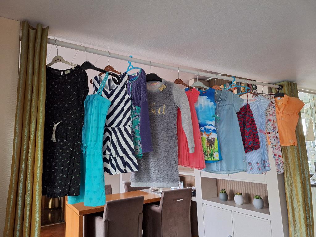 Meisjeskleedjes, Kinderen en Baby's, Ophalen, Maat 110