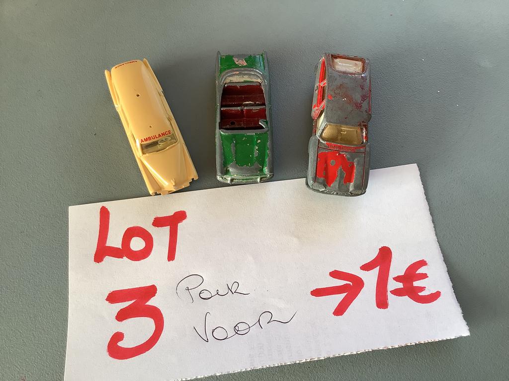 LOT 3 pcs / 1€  .. pour pieces, Enlèvement