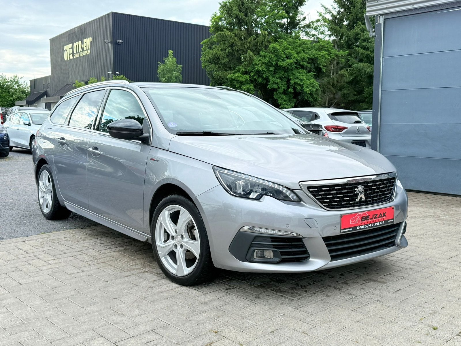 Peugeot 308SW GT-Line 1.2i 2018 Nieuwstaat 1jaar garantie, Auto's, Euro 6, https://public.car-pass.be/vhr/f40ba9ab-2403-42fa-bcf9-431a9c51ecbd