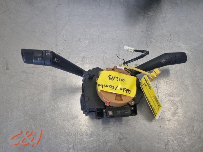 Commutateur combi colonne de direction d'un Fiat Doblo, -, 3 mois de garantie, Utilisé, Fiat