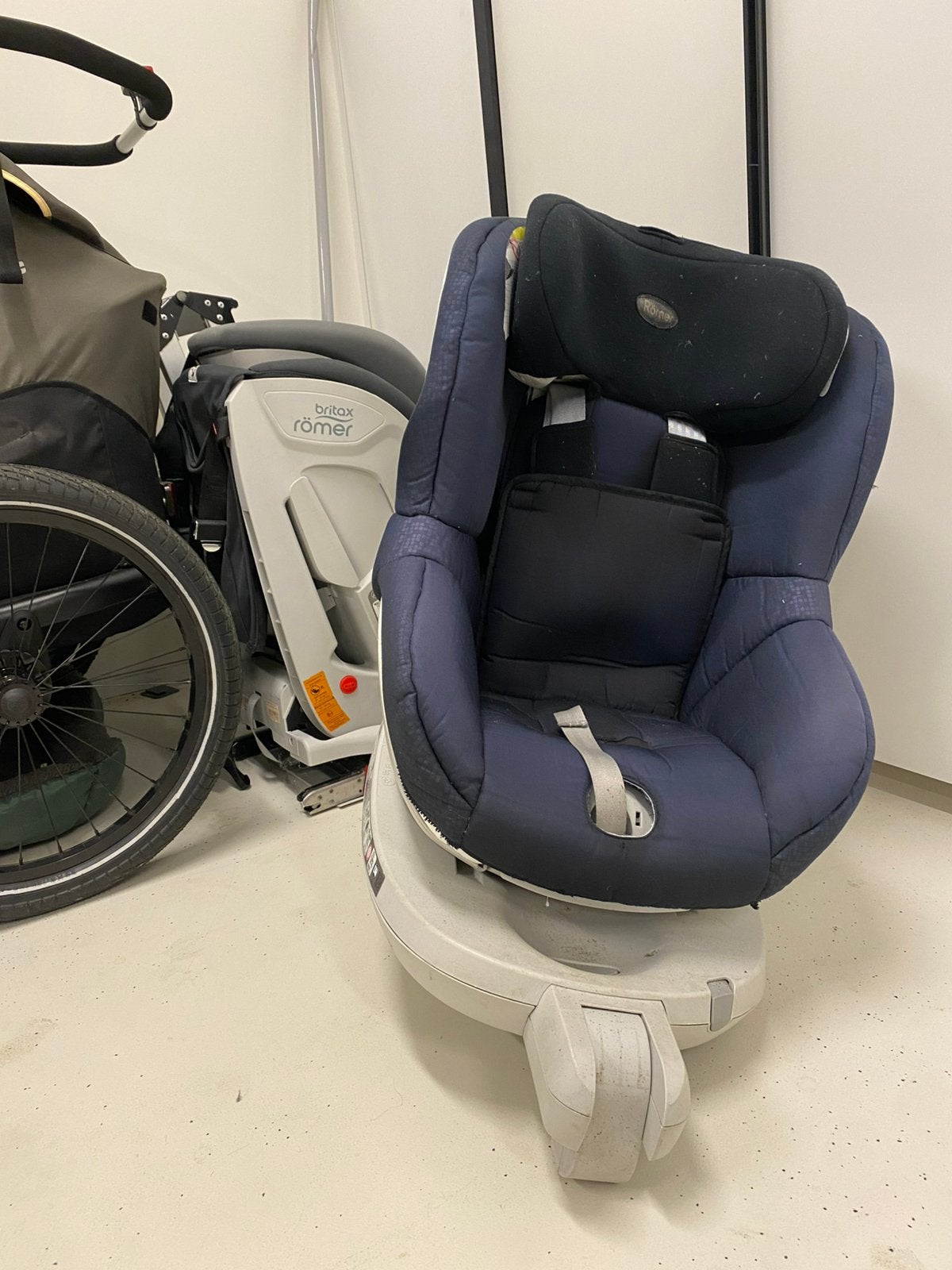 Britax Römer Dualfix autostoel 360 ISOFIX, Ophalen, Zo goed als nieuw, Isofix
