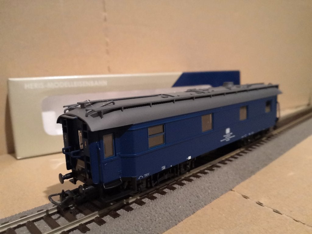 Voiture / Wagen DB Heizwagen Bauart 41 Heris 11043 H0 DC, Hobby & Loisirs créatifs, Trains miniatures | HO, Comme neuf, Wagon