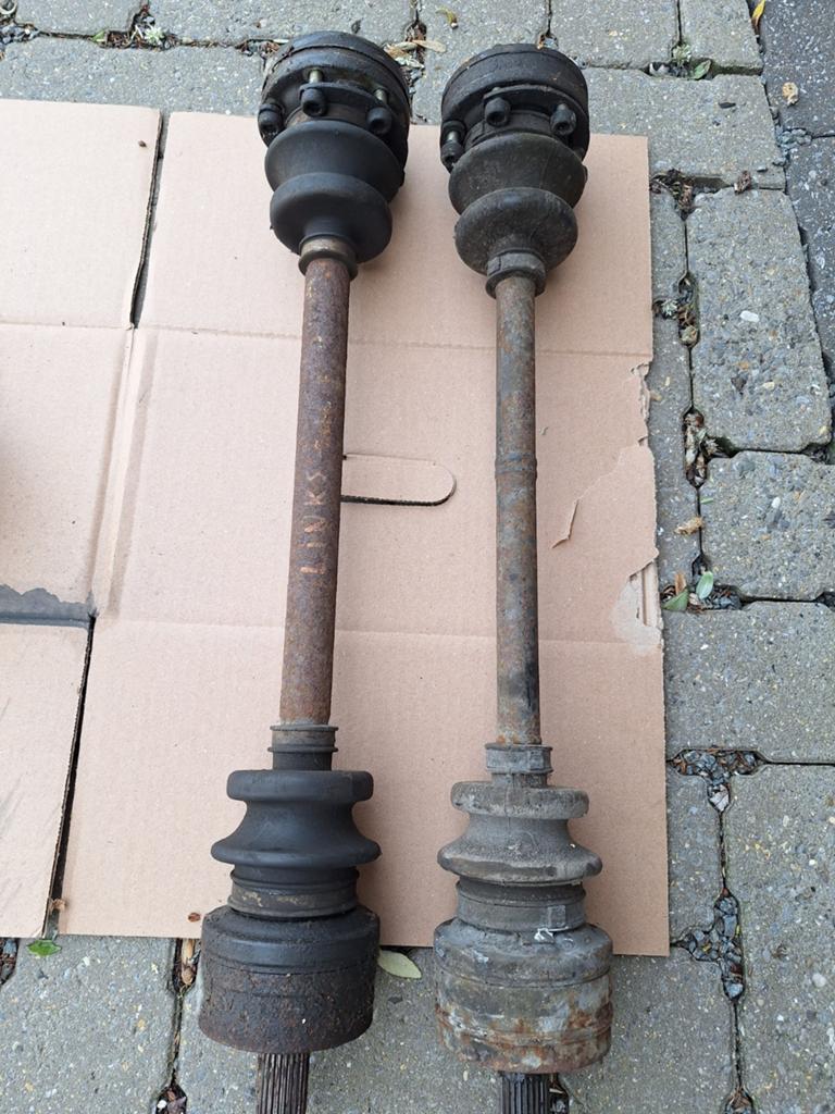 Mercedes w124 cardans, Ophalen