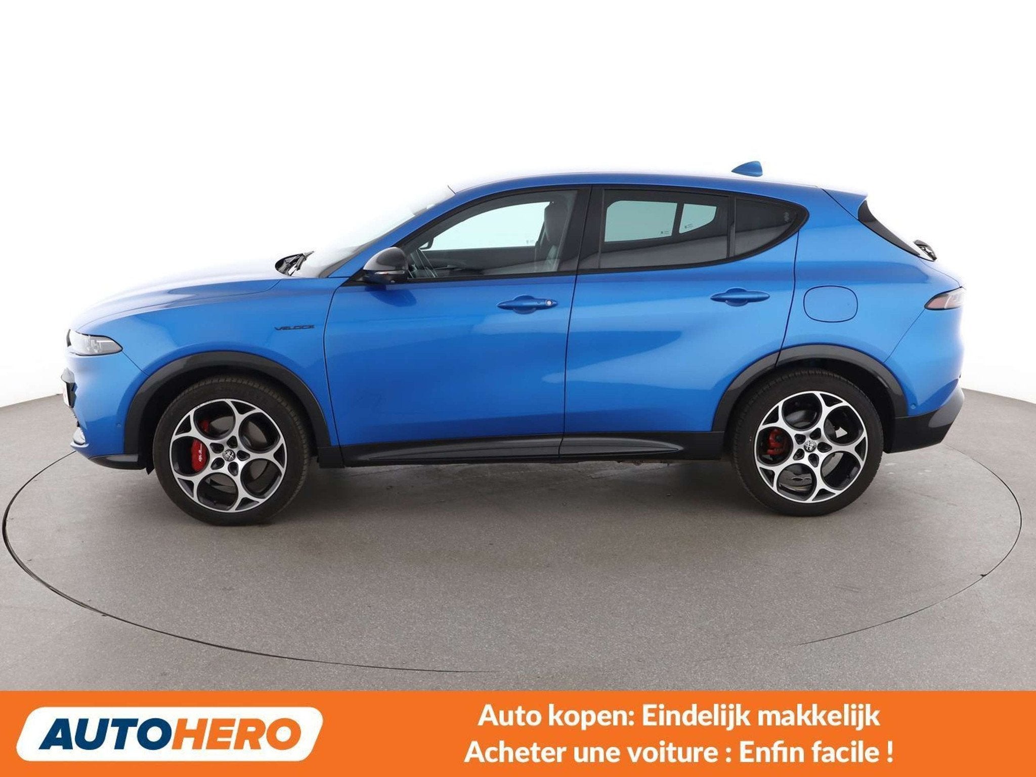 Alfa Romeo Tonale 1.3 Plug-in Hybrid Veloce AWD (bj 2023), Automaat, Traction-control, Gebruikt, Blauw