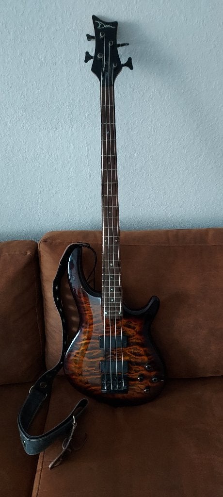 Guitare basse Dean Edge - Basse active (24 frettes), Enlèvement, Comme neuf, Électrique