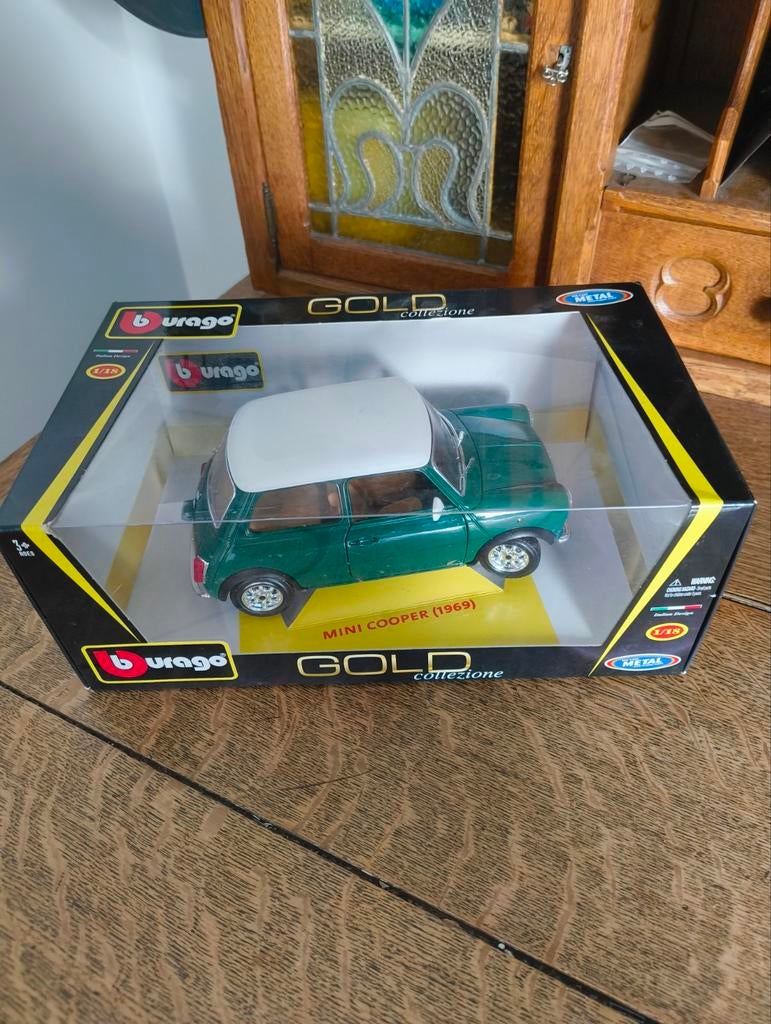 Mini Cooper Bburago 1969 1/18, Enlèvement ou Envoi