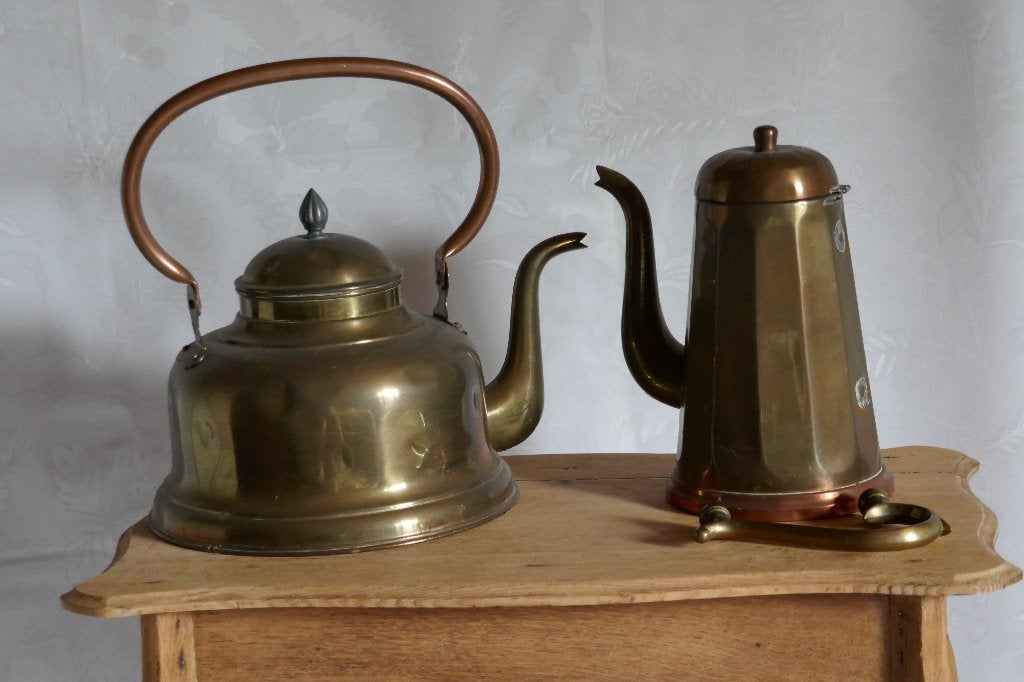 Koffiepot en waterketel, Ophalen