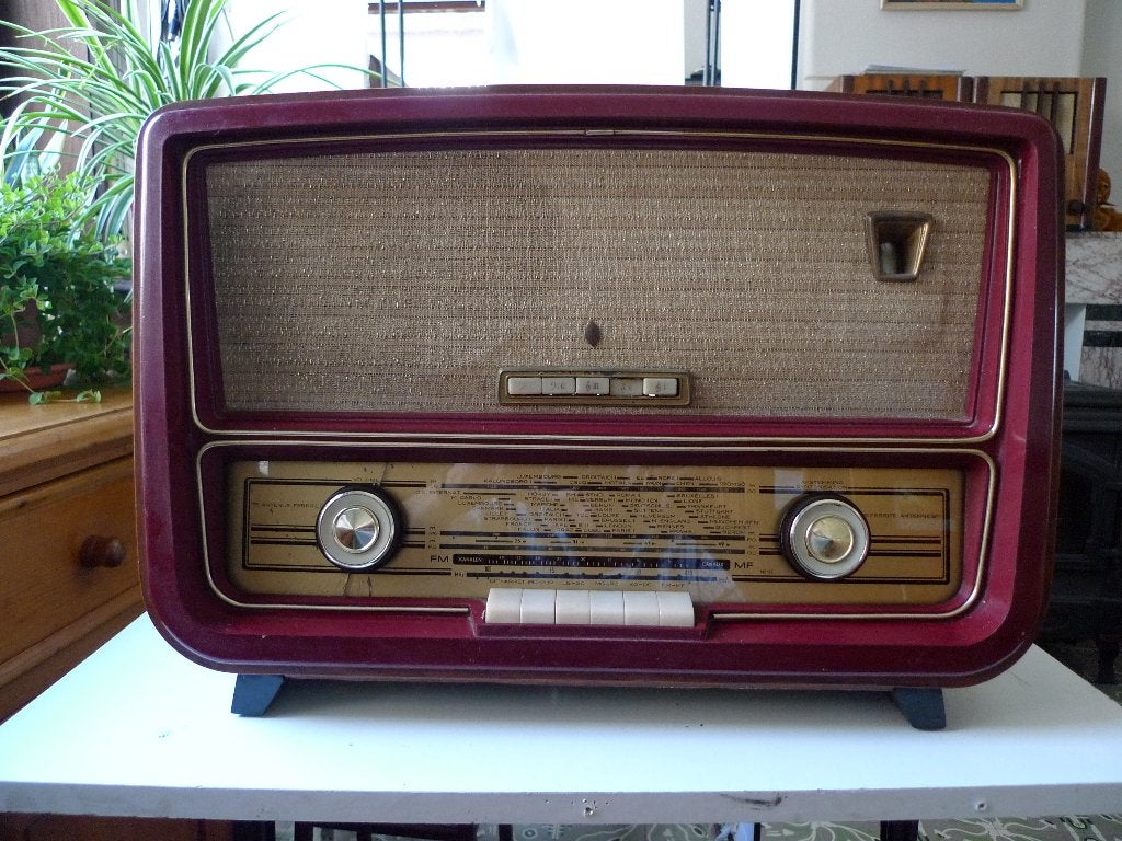 Buizenradio  SIERA  rare, Ophalen