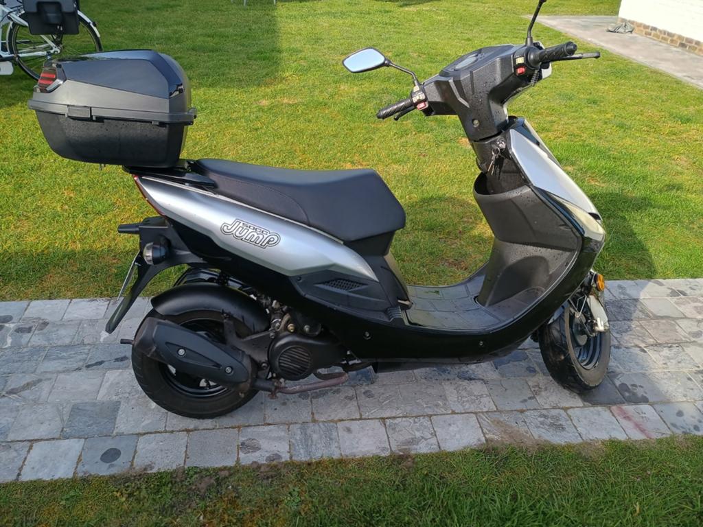 Scooter Ride Jump 50 cc, Fietsen en Brommers, Ophalen