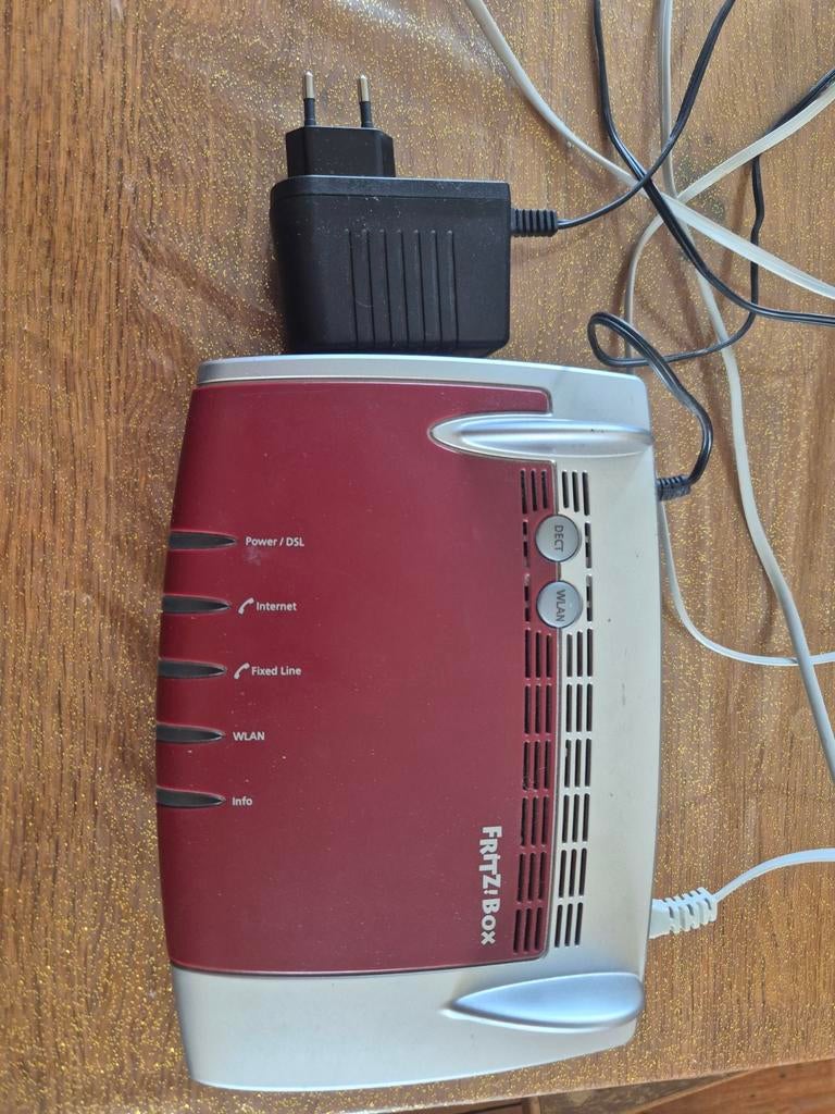 Fritz ! boîte 7360v2, Enlèvement ou Envoi, Utilisé, Routeur avec modem, Fritzbox