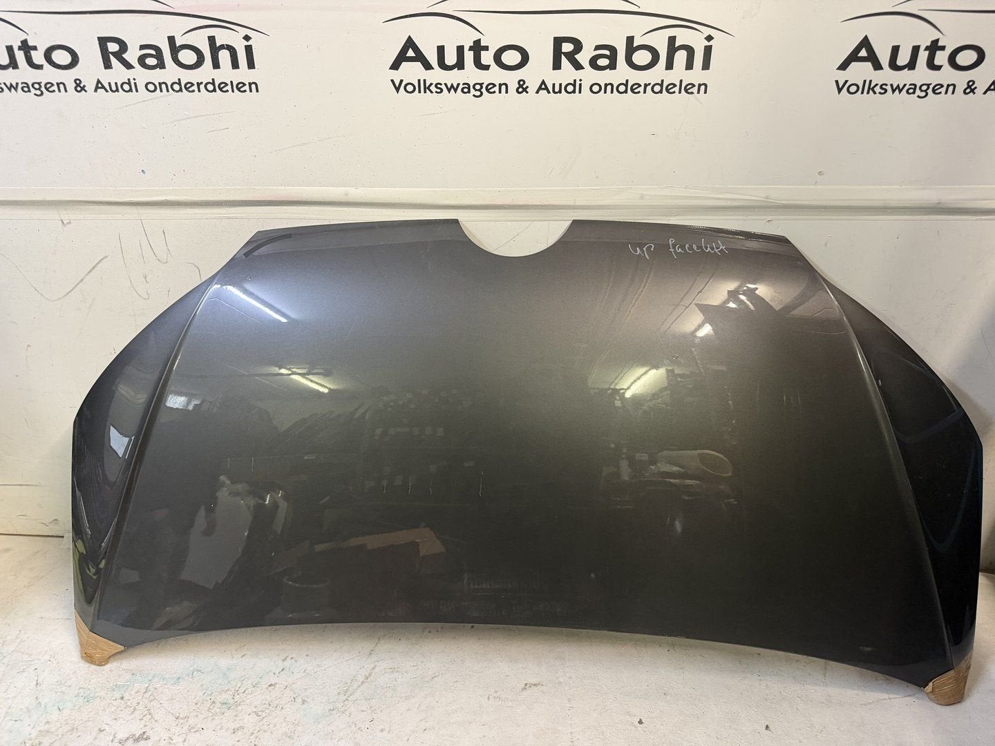 VOLKSWAGEN UP! FACELIFT MOTORKAP ORGINEEL, Volkswagen, -, Utilisé, -