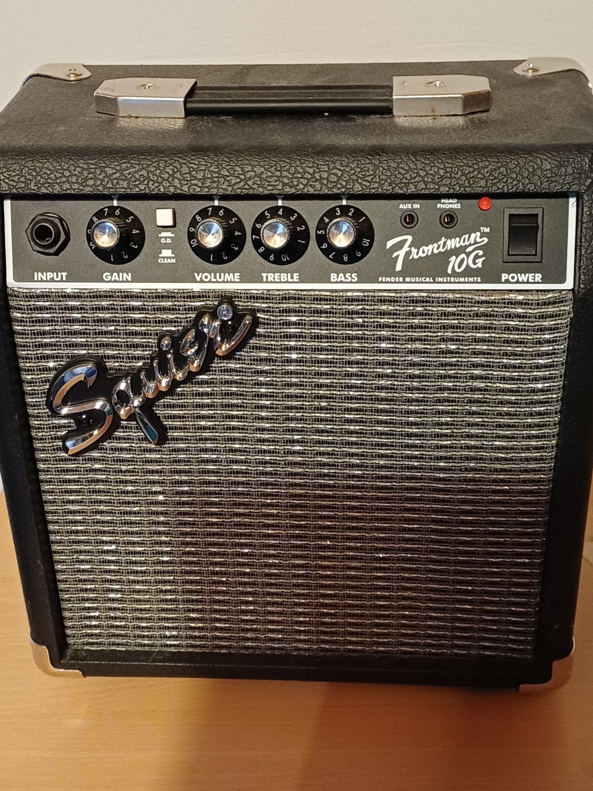 fender squier, Muziek en Instrumenten, Ophalen, Zo goed als nieuw, Gitaar, Minder dan 50 watt