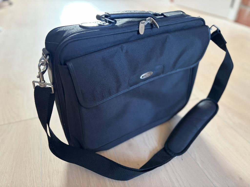 laptop tas Targus 15", Computers en Software, Laptoptassen, Ophalen, Gebruikt, 15 inch, Targus