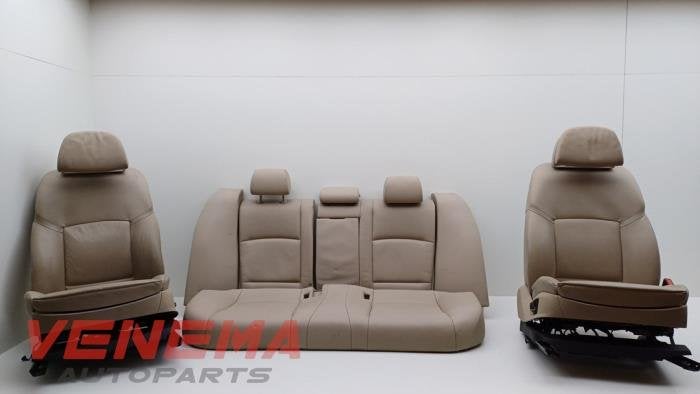 Kit revêtement (complet) d'un BMW 5-Serie, -, 3 mois de garantie, Utilisé, -