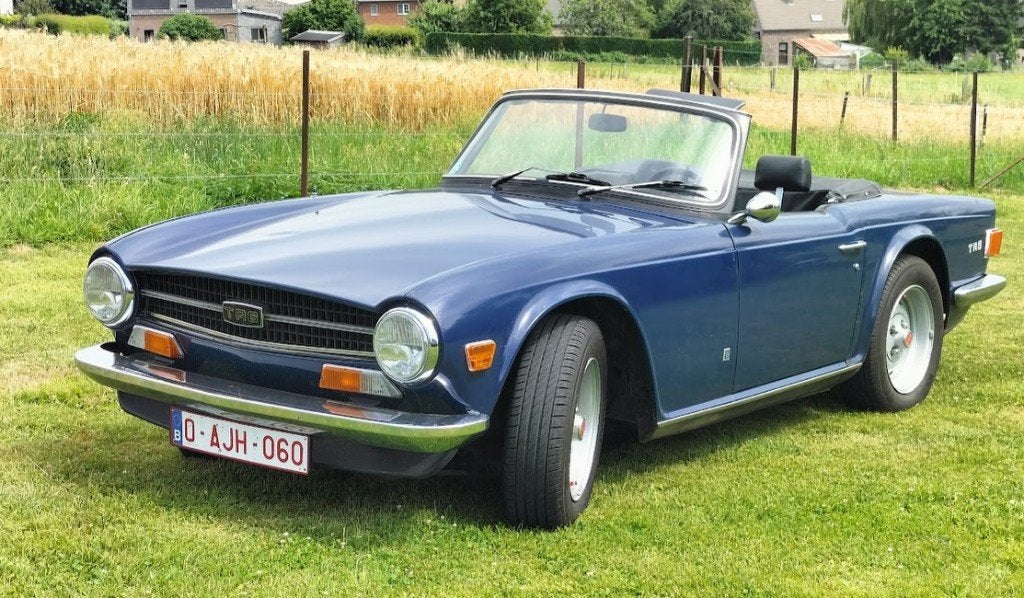 auto, Autos, Triumph, 2500 cm³, 2 places, Noir, 6 cylindres