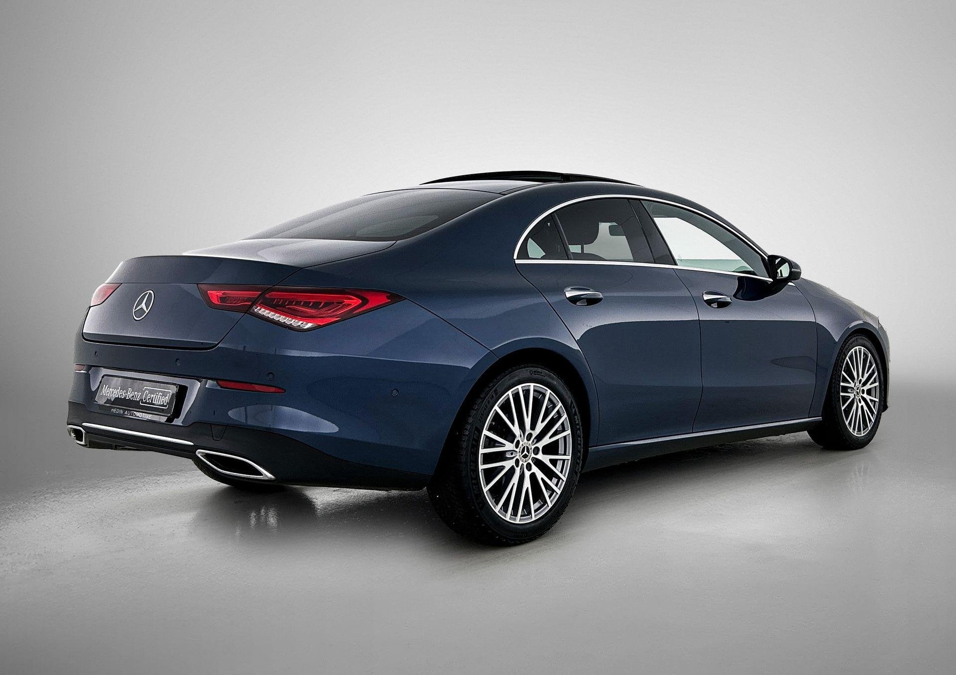 Mercedes-Benz CLA-klasse 180 D Coupé Luxury Line | Panorami, Auto's, Mercedes-Benz, Stof, Gebruikt, 4 cilinders, https://public.car-pass.be/vhr/34547acc-b451-4883-af10-0d0c3af1df18
