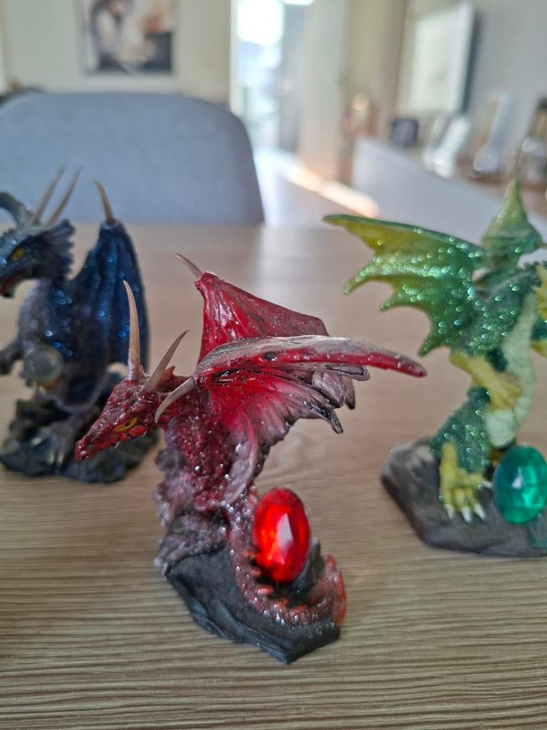 Collectie draken met diamanten  etc...7 stuks, Ophalen